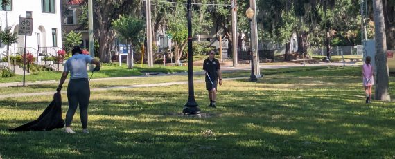 youth cleaning park lake 4.20.24