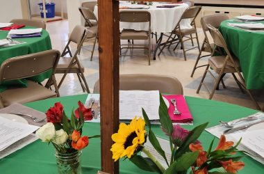 PW luncheon cenerpiece 2025